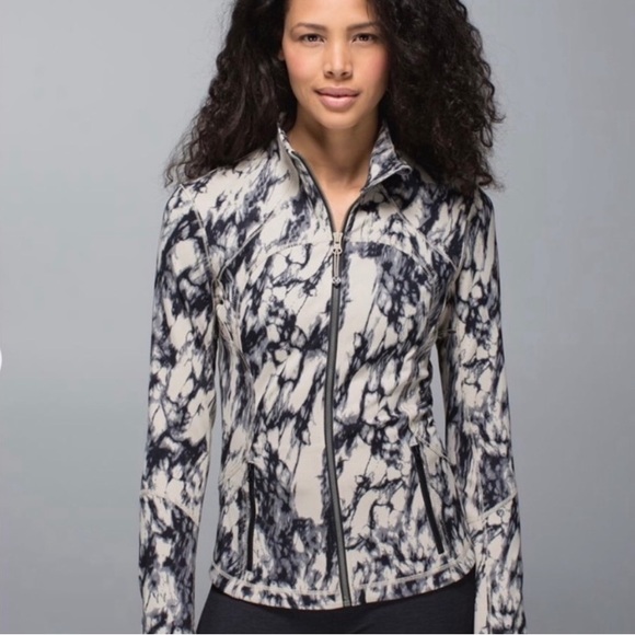 lululemon athletica Jackets & Blazers - Lululemon forme Jacket Cuffin Great Granite